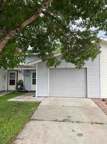 229 Monterey Way - Photo 3 of 20