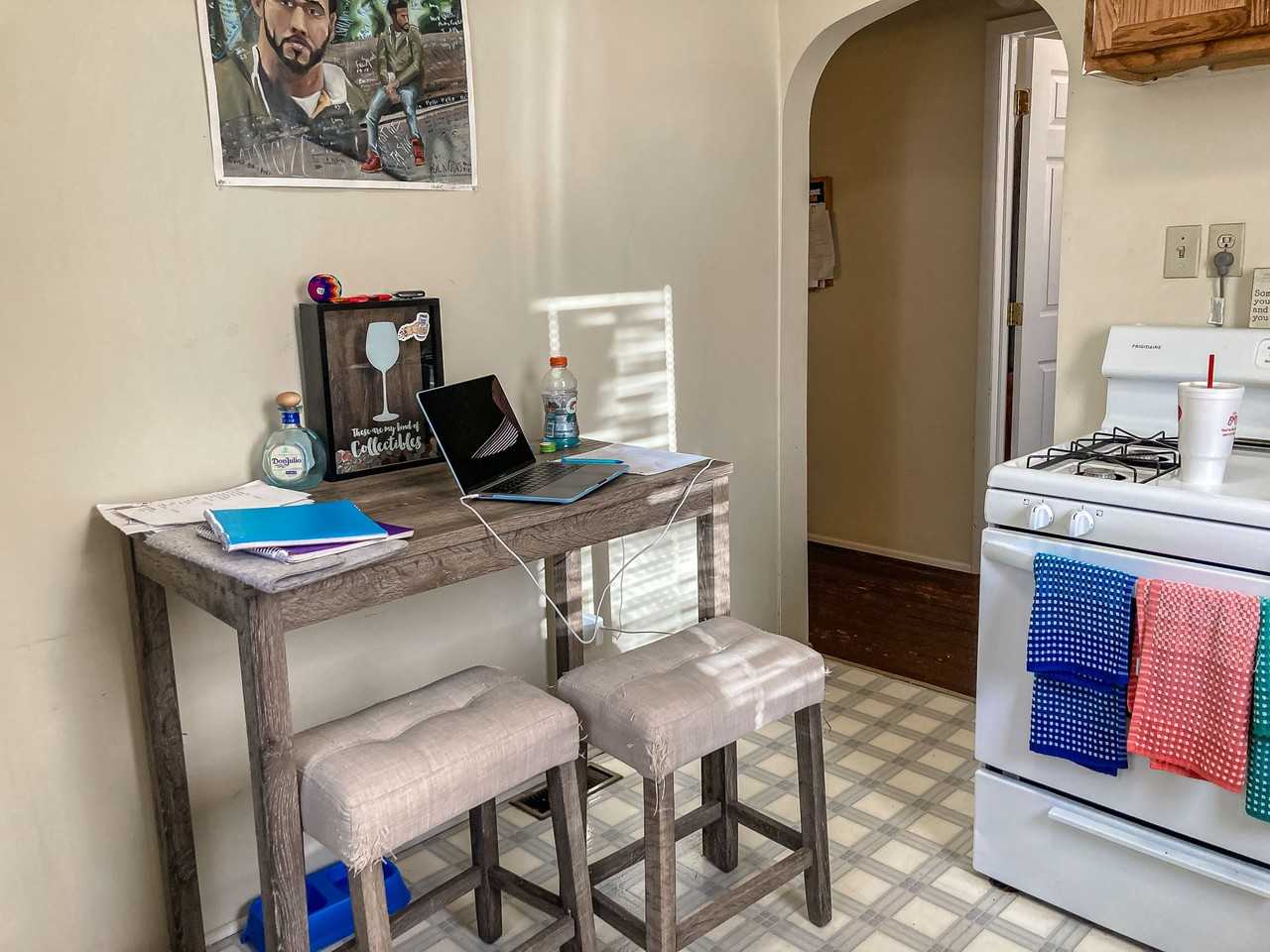 466 Dallas St #14714268 - Photo 6 of 13