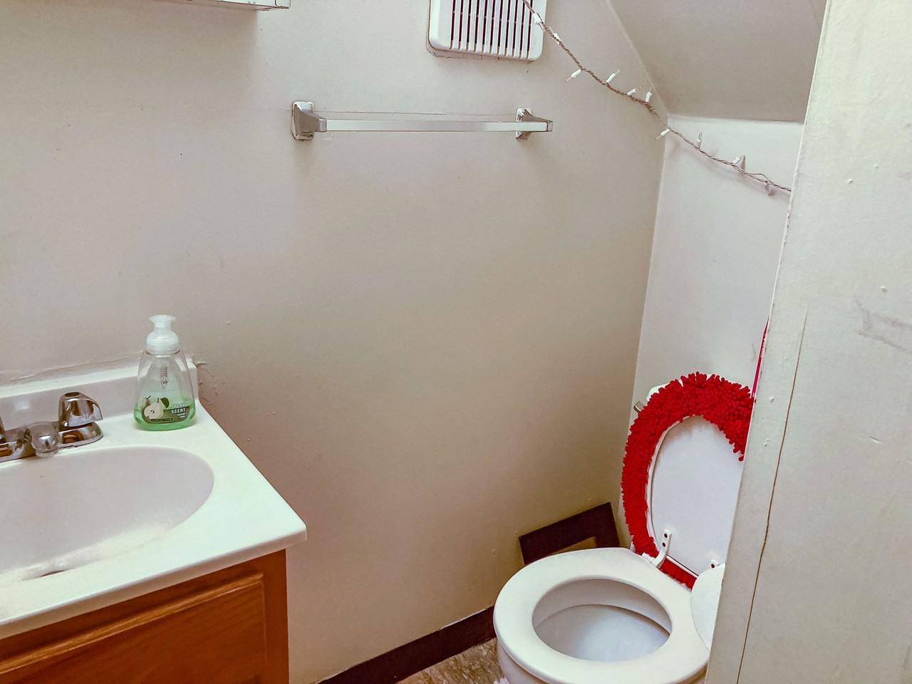 466 Dallas St #14714268 - Photo 2 of 13