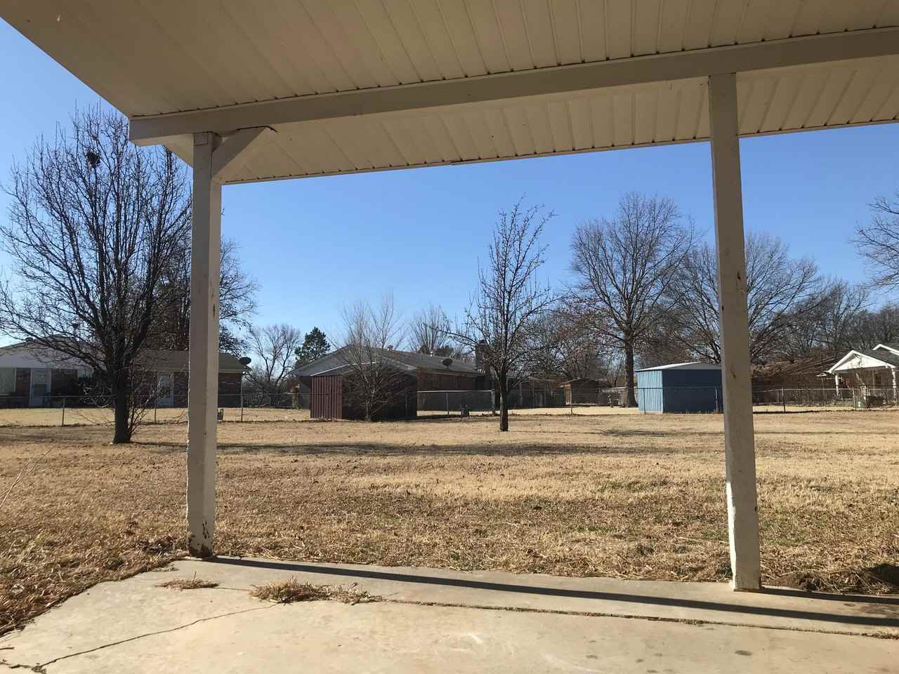 25 Arapaho Dr - Photo 4 of 13