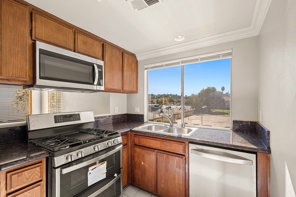 514 Jamacha Rd #48J - Photo 7 of 20