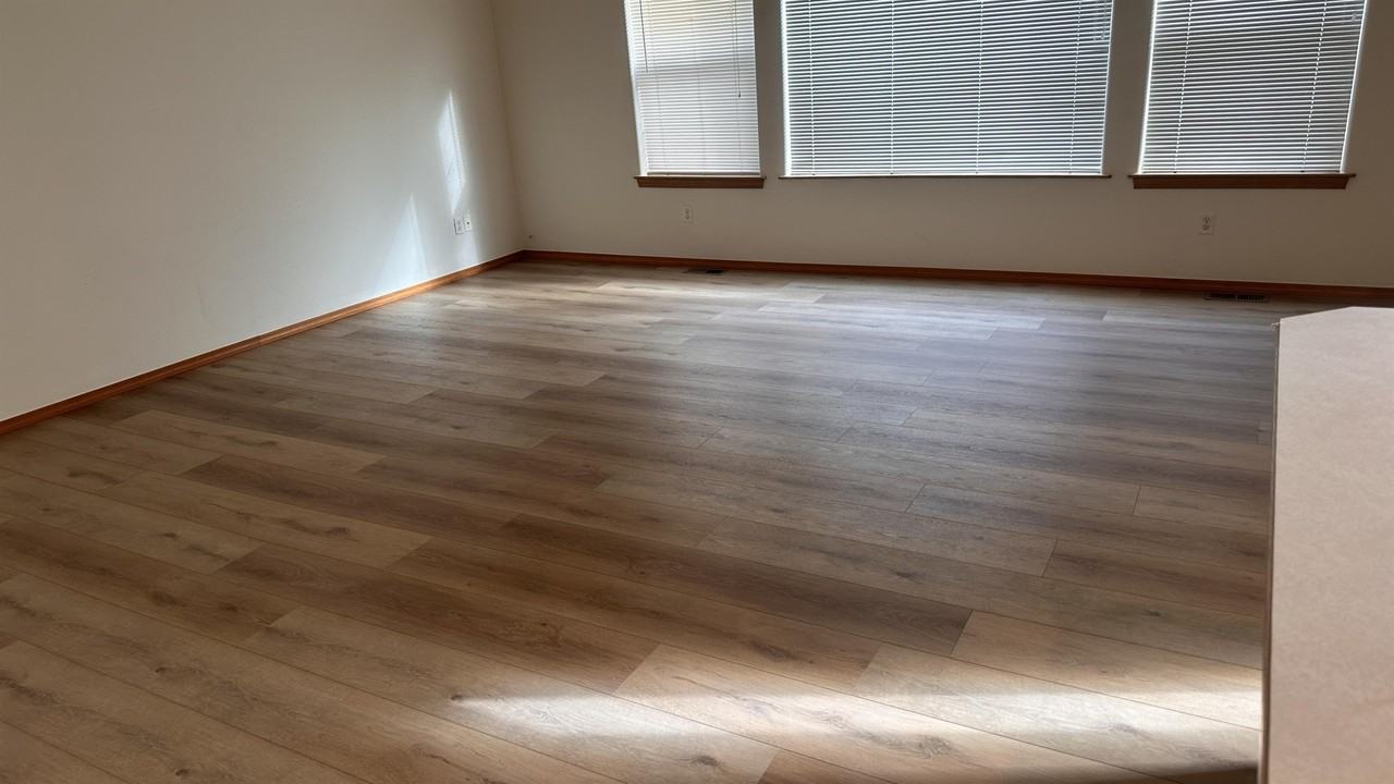 1310 S Skyline Dr #B - Photo 2 of 15
