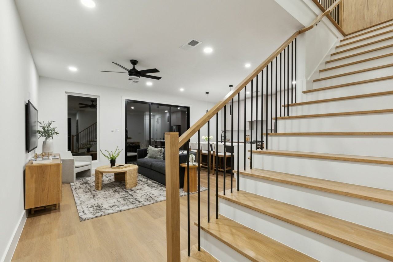 7319 Wildbird Ln - Photo 3 of 18