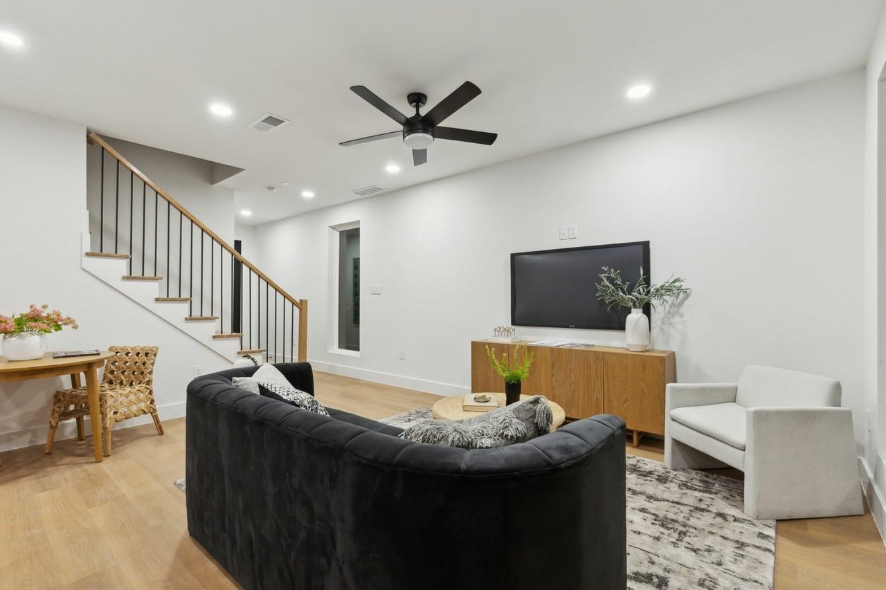 7319 Wildbird Ln - Photo 5 of 18