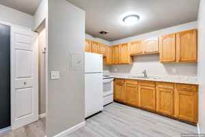 featured image of 2031 Vine St