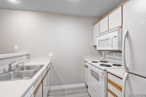 featured image of 1418 Wayridge Dr