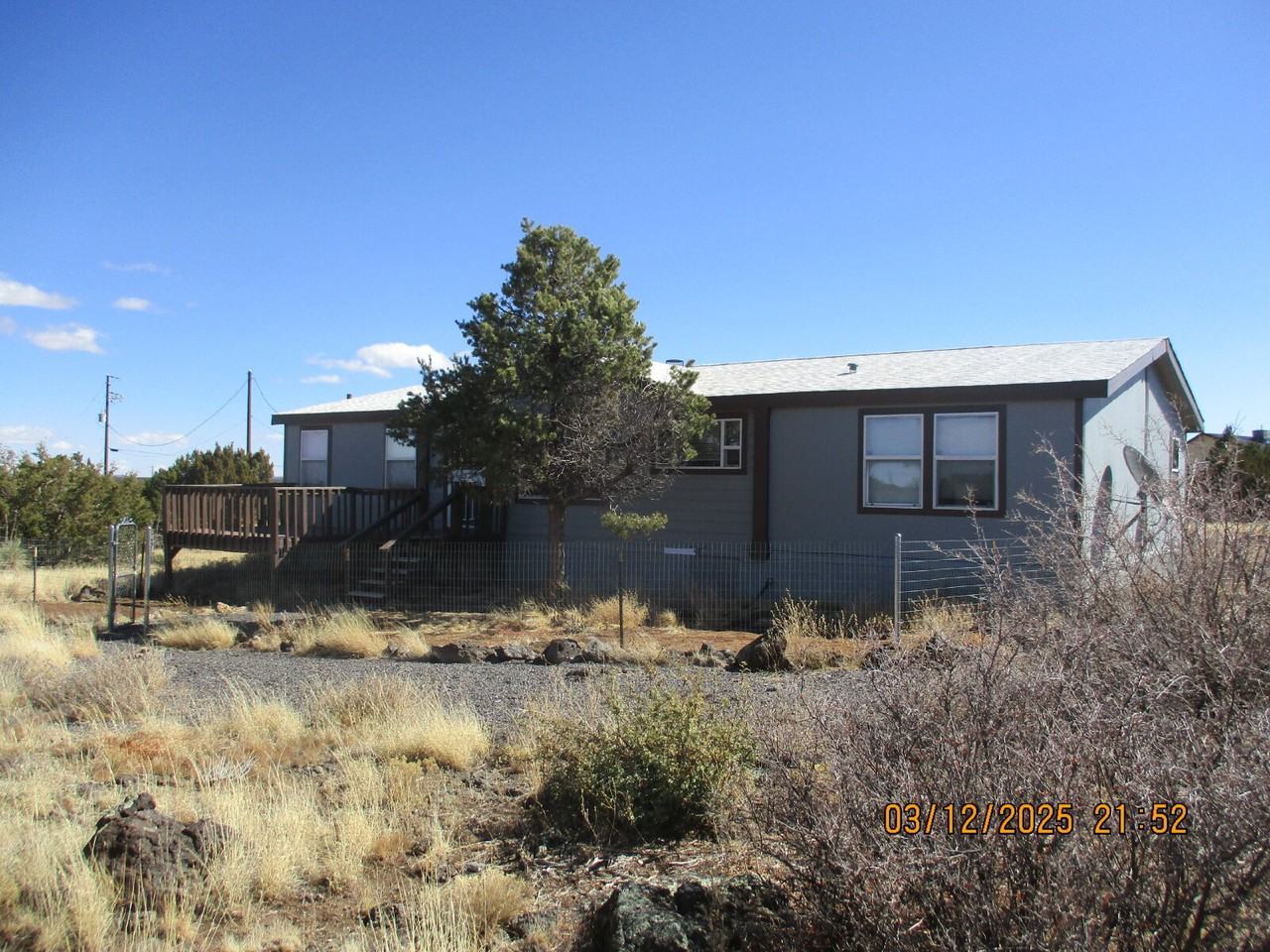 1664 Thunder Rd - Photo 2 of 12