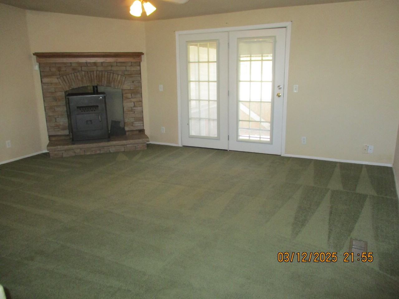 1664 Thunder Rd - Photo 3 of 12