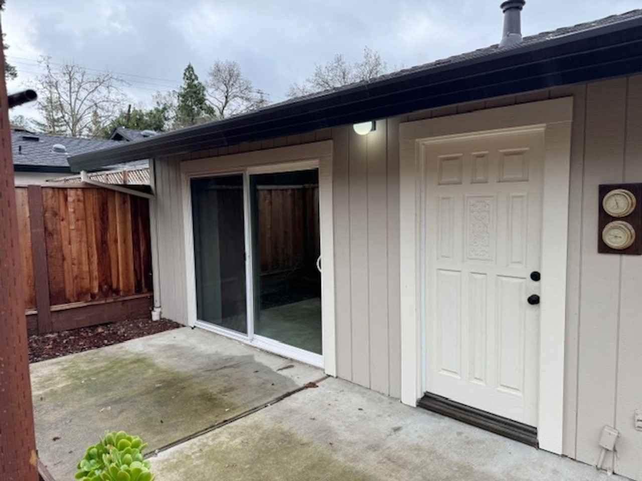 1112 Mt View Blvd #B - Photo 2 of 12