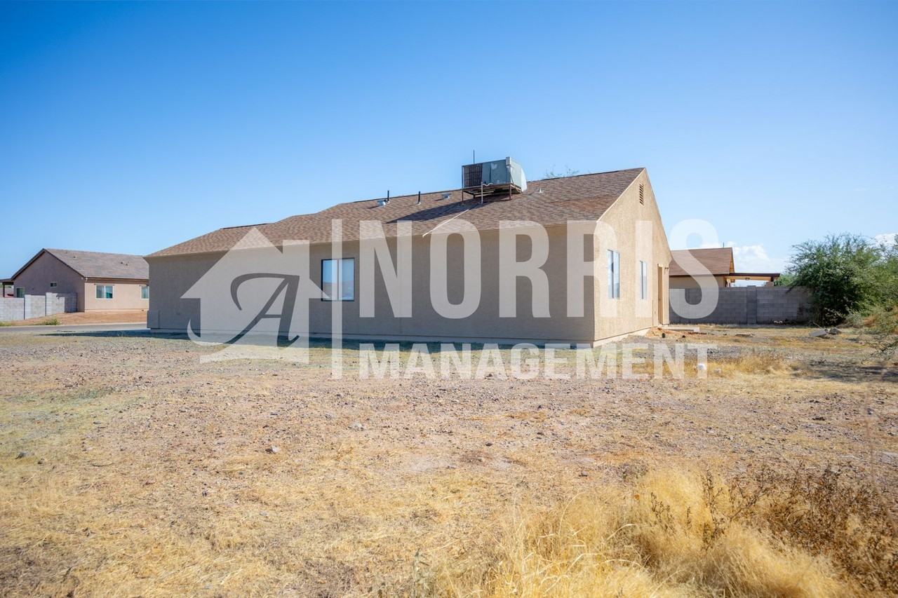 12503 W Madero Dr - Photo 5 of 28