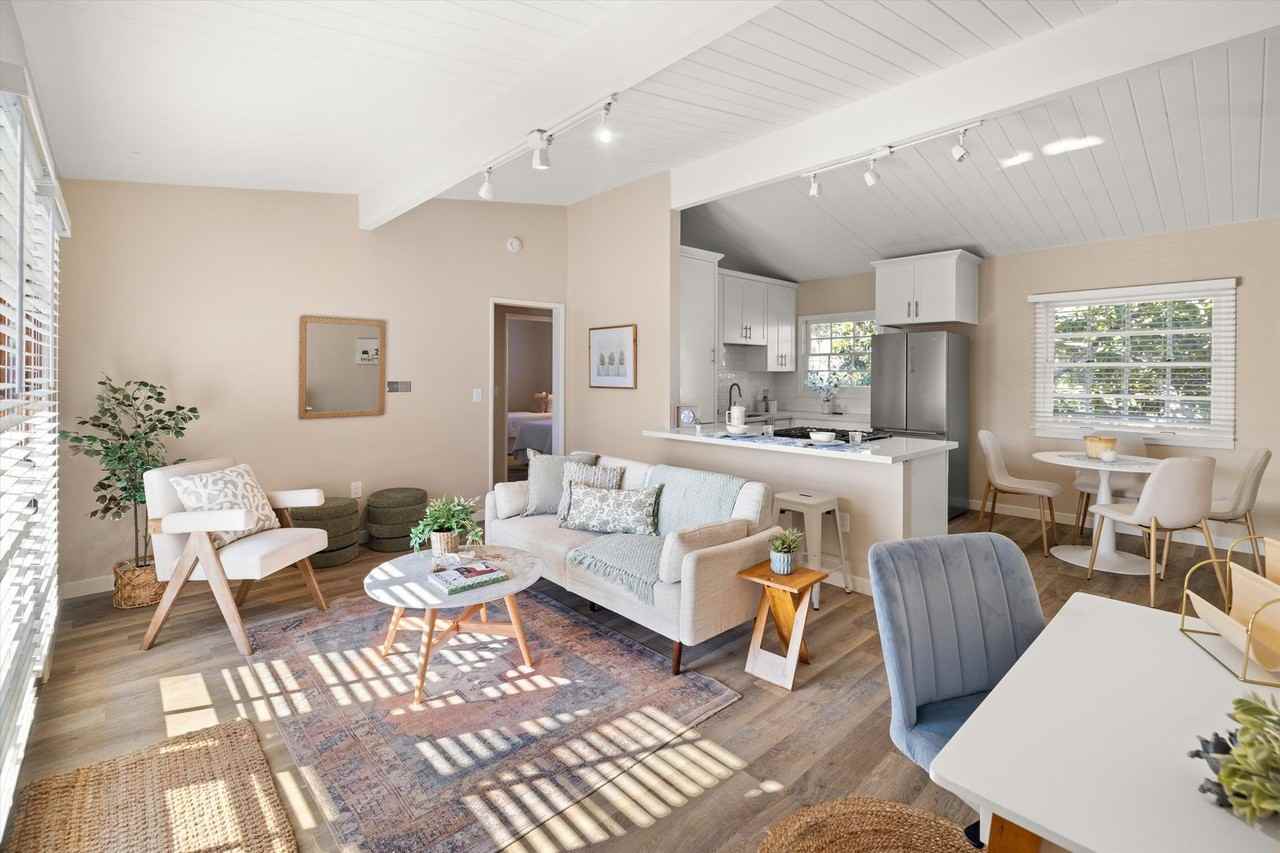 215 Bath Street - Photo 2 of 50