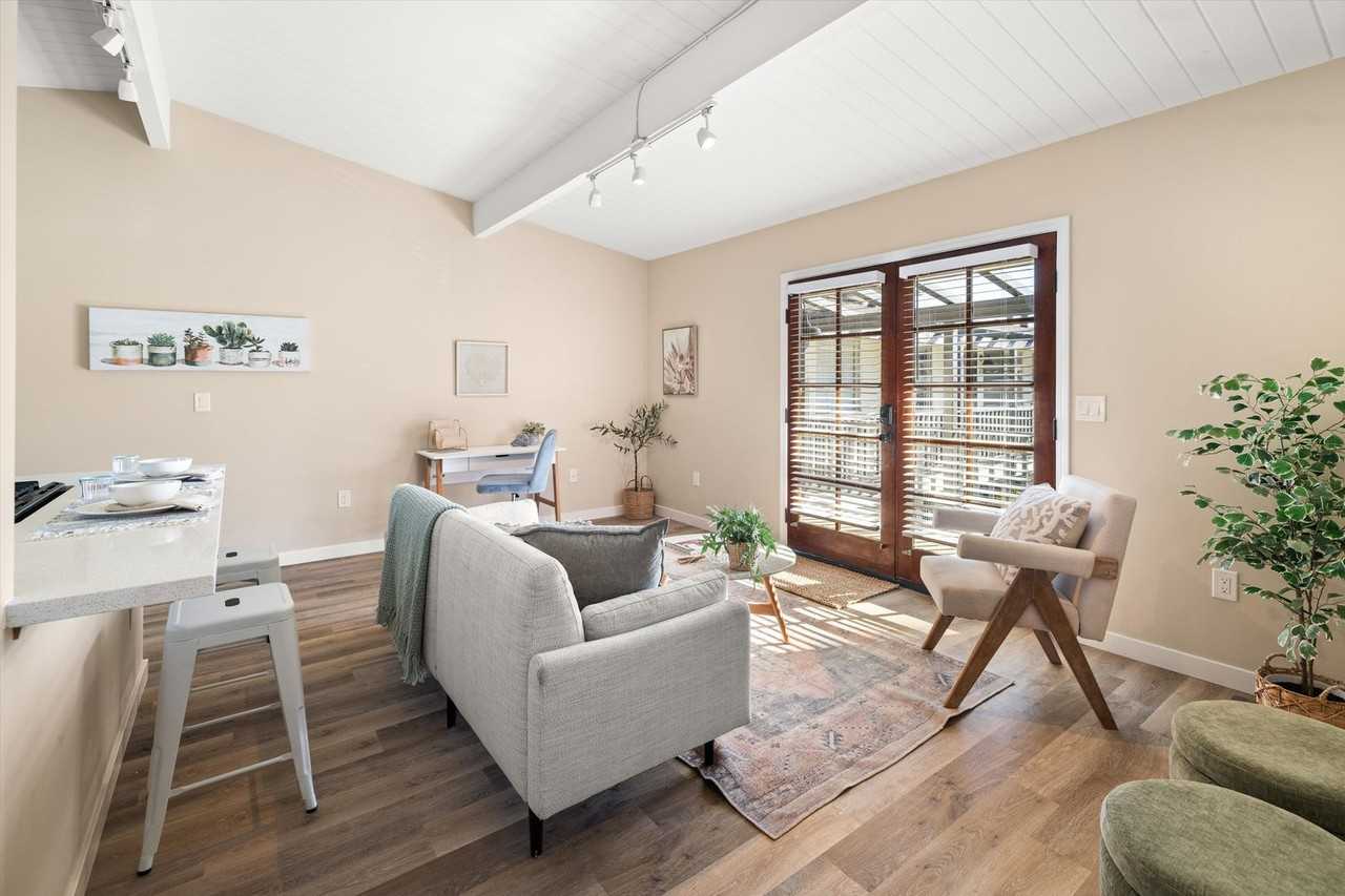 215 Bath Street - Photo 3 of 50
