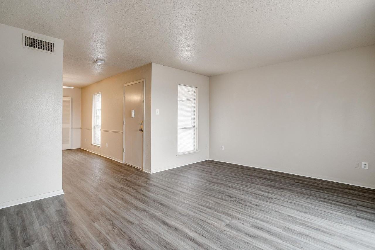 1635 Westridge Street - Photo 2 of 19