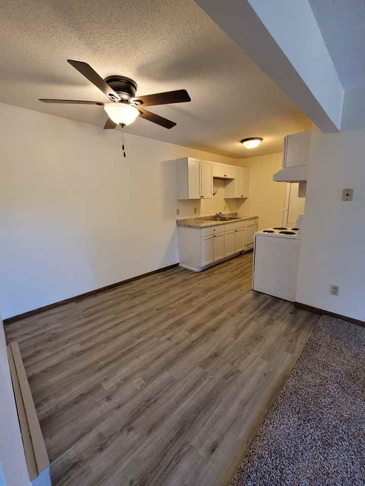 912 21st St Nw - Photo 6 of 19