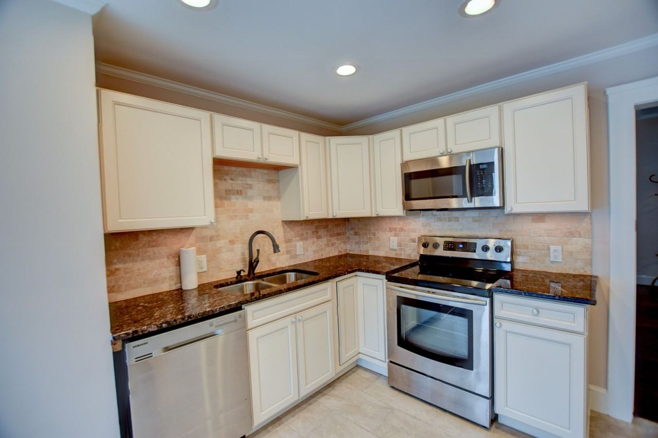 343 57th St - Photo 2 of 37