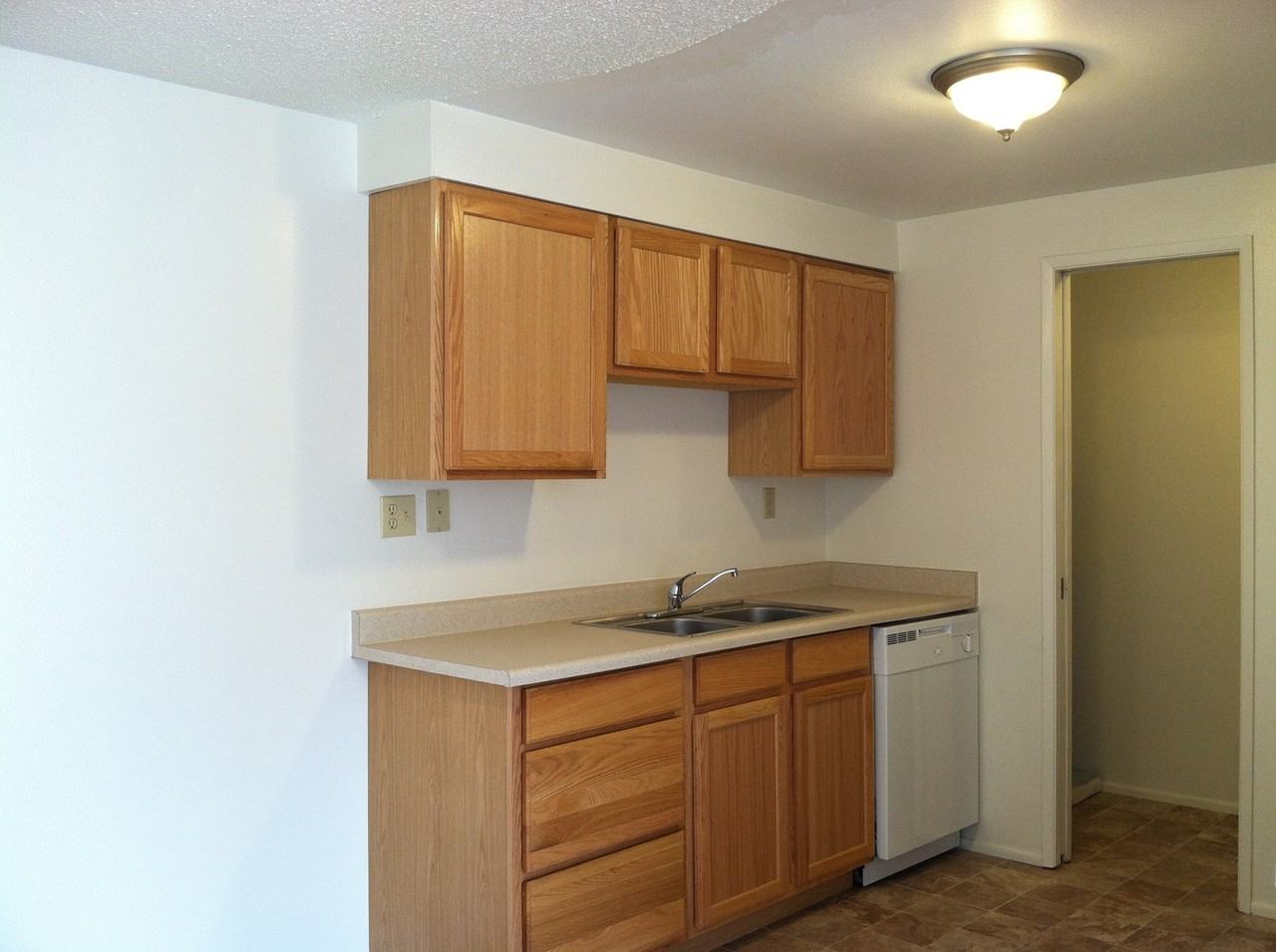 Westridge Apartments - Photo 5 of 14