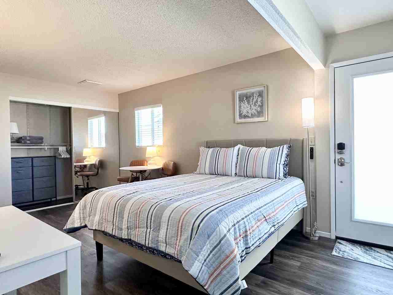 324 W Ward Ave - Photo 3 of 7