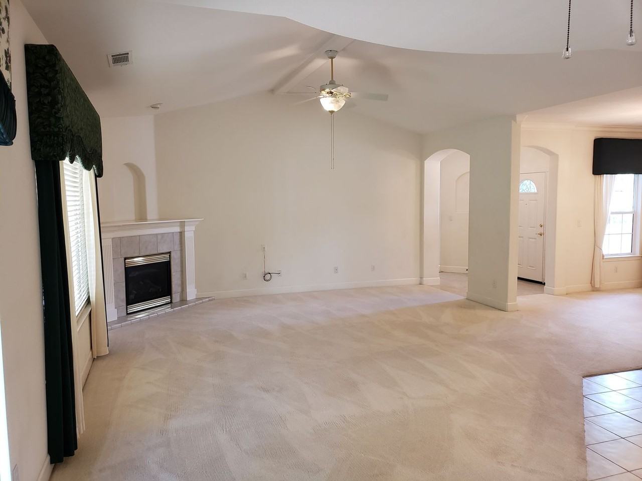 1695 Brinn Dr - Photo 2 of 17