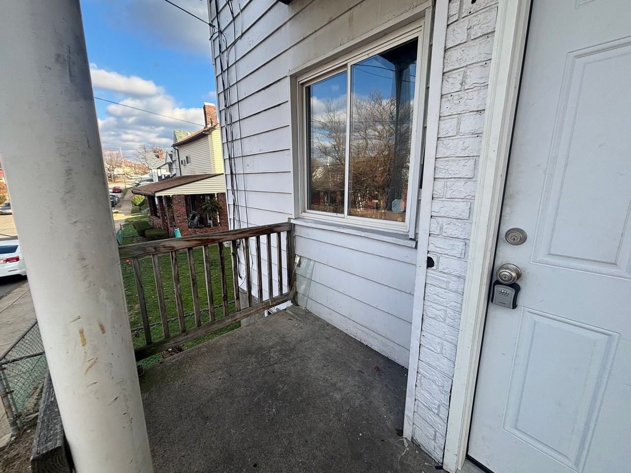 310 E 16th Ave - Photo 2 of 14