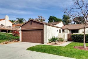 featured image of 2095 Golden Circle Dr