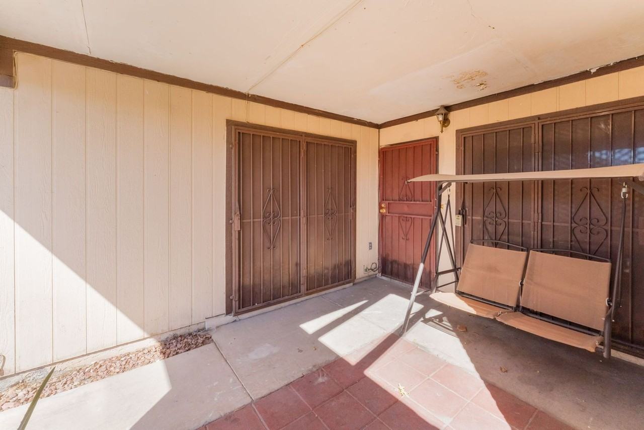 3017 Saint George St #G - Photo 3 of 28
