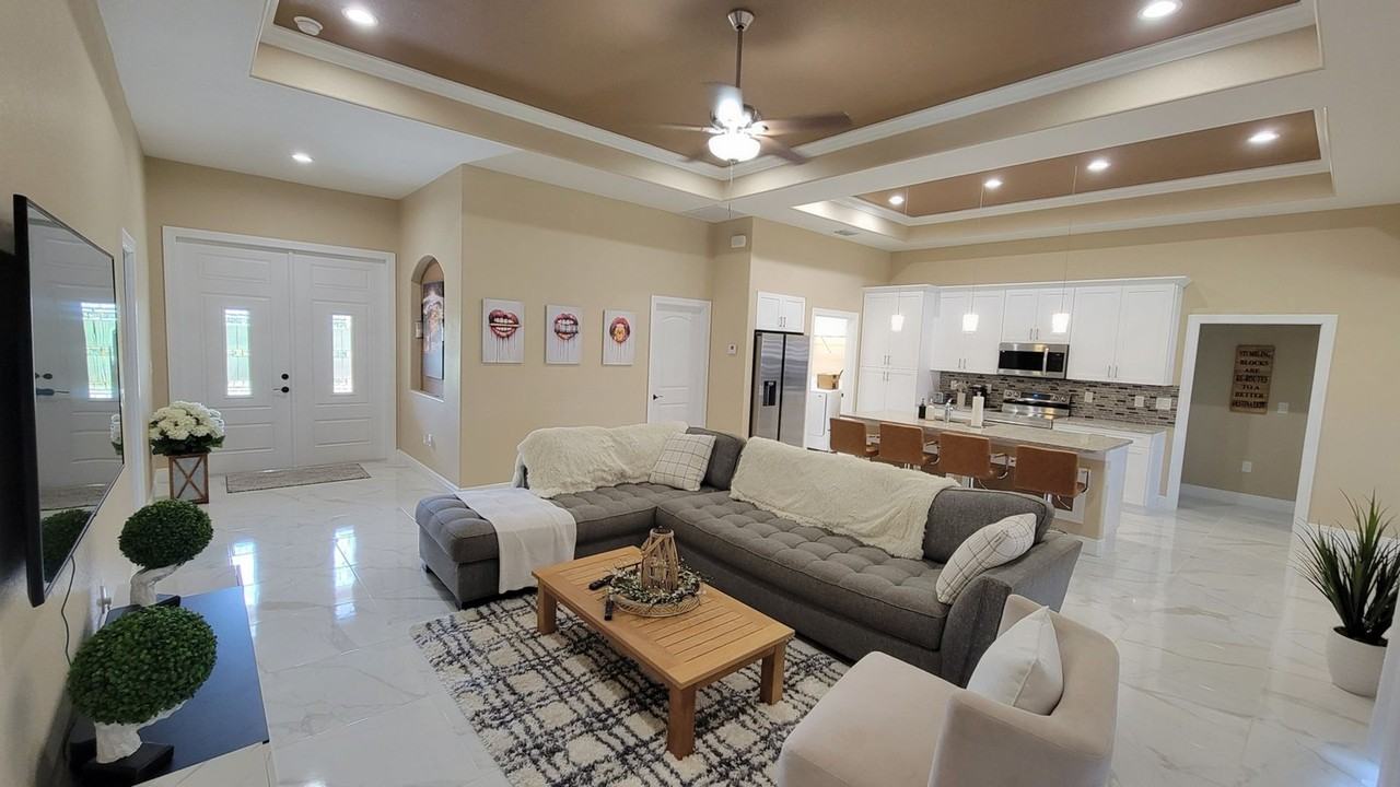 3506 9th St W - Photo 2 of 16