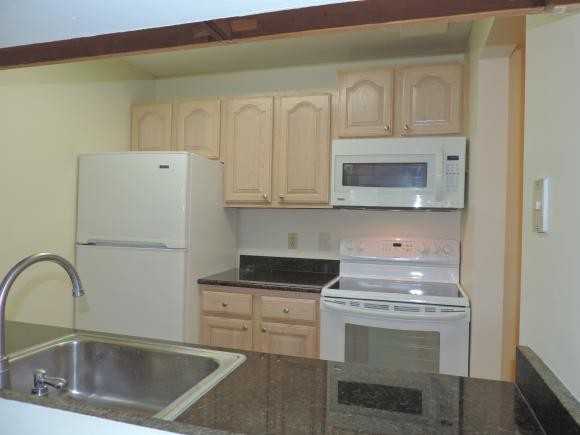 146 Eastern Ave - Photo 3 of 11