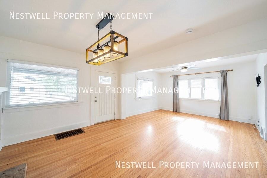 567 E Ramona Ave - Photo 2 of 19