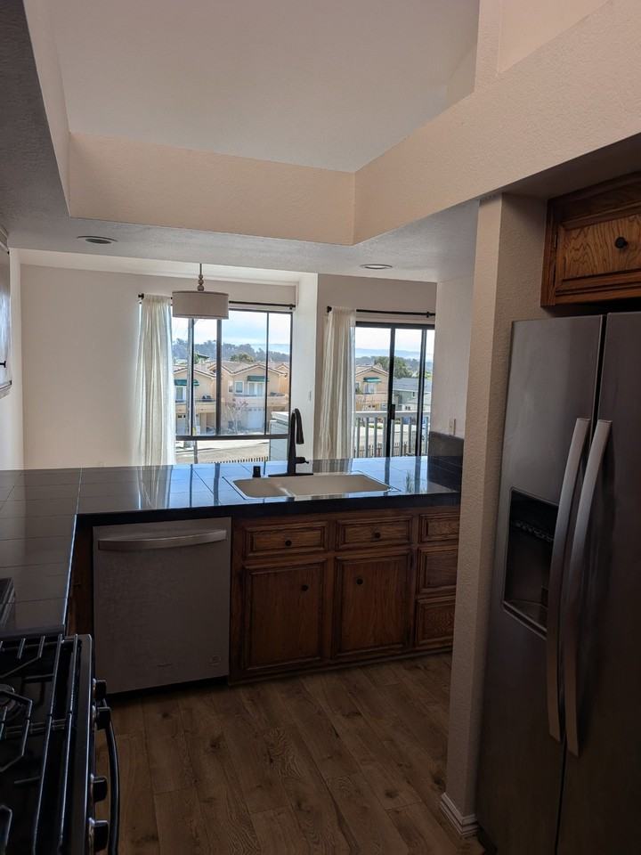 466 Bello St #NA - Photo 2 of 23