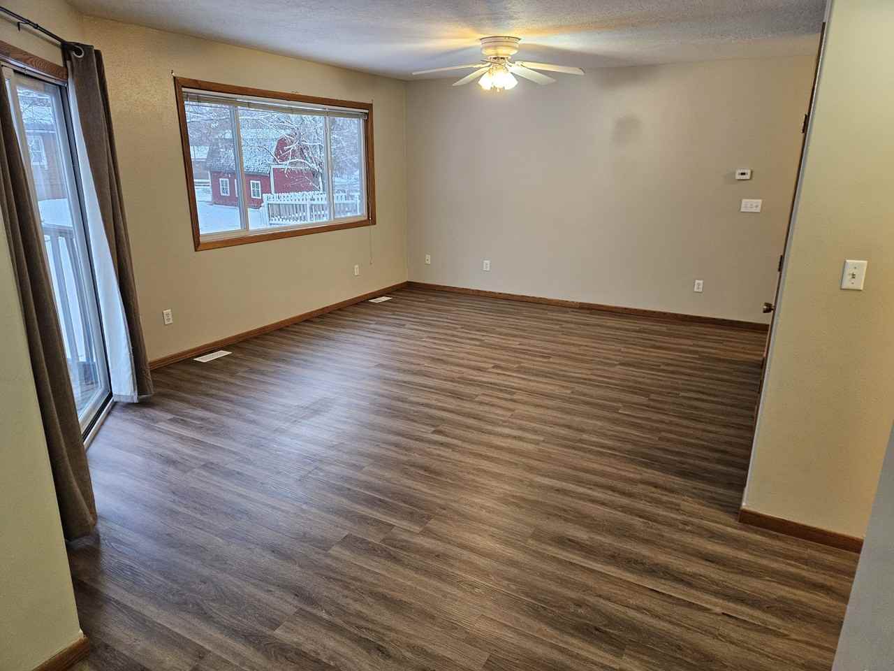 600 W 39th St #600W39th - Photo 2 of 32