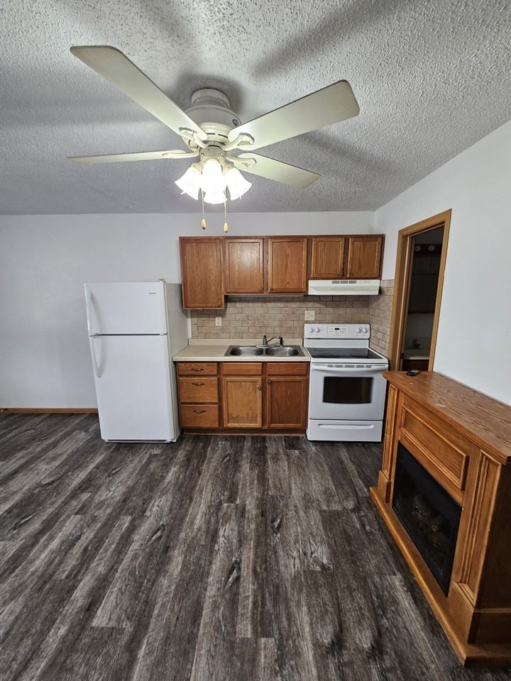 2222 32nd St S #2 - Photo 5 of 12