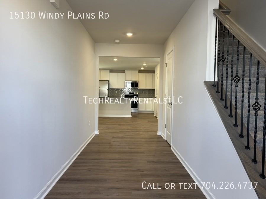 15130 Windy Plains Rd - Photo 2 of 5