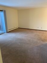 981 Saint Albans St N #103 - Photo 1 of 1
