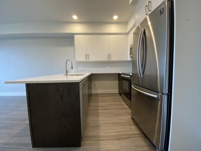 525 Third St #202 - Photo 3 of 23