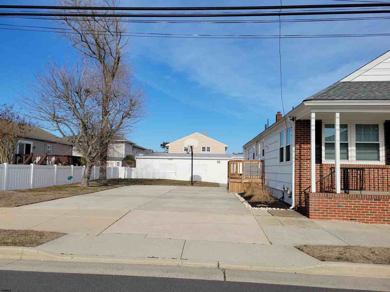 303 Washington Avenue - Photo 2 of 50