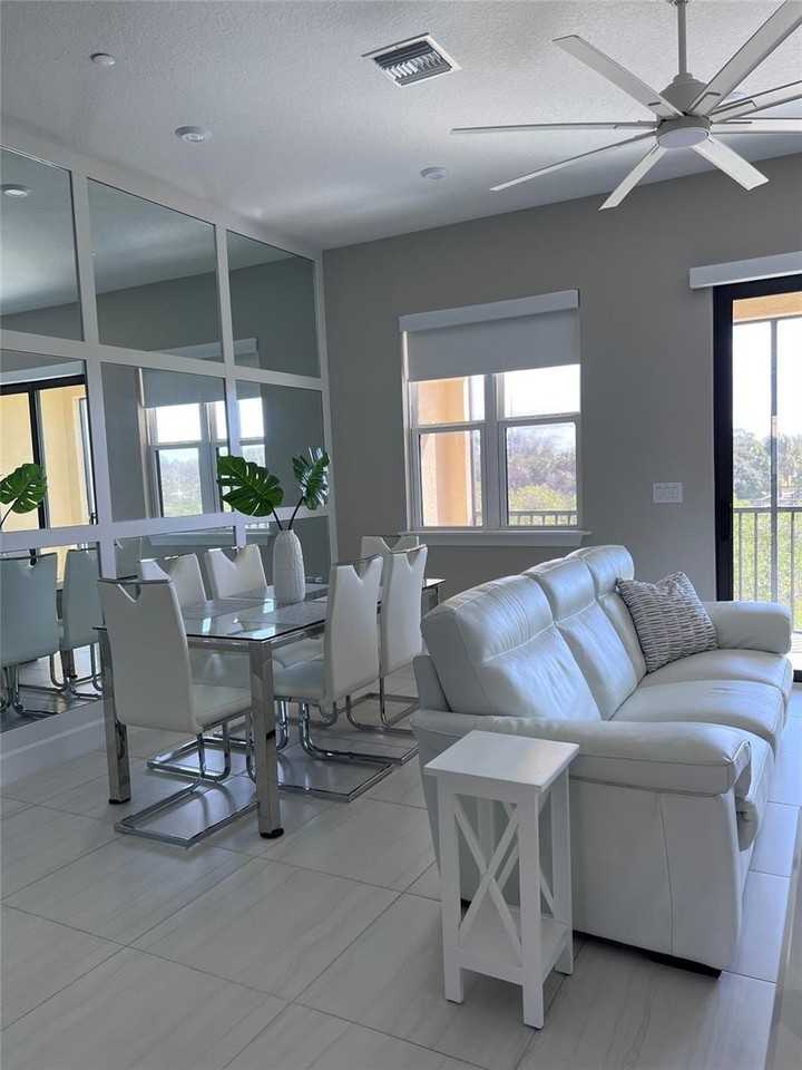 5569 Cannes Circle - Photo 5 of 17