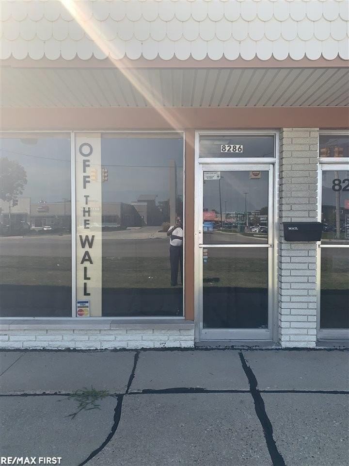 8306 E 12 Mile Rd - Photo 2 of 11