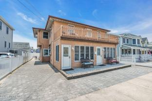 8 President Ave - Photo 1 of 1