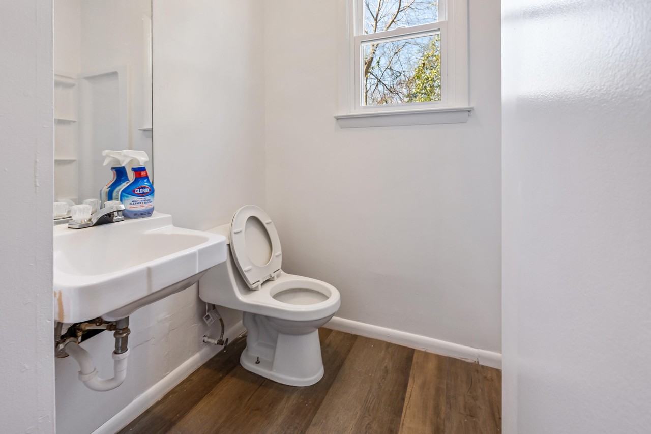 N 16th Ave - Photo 2 of 18