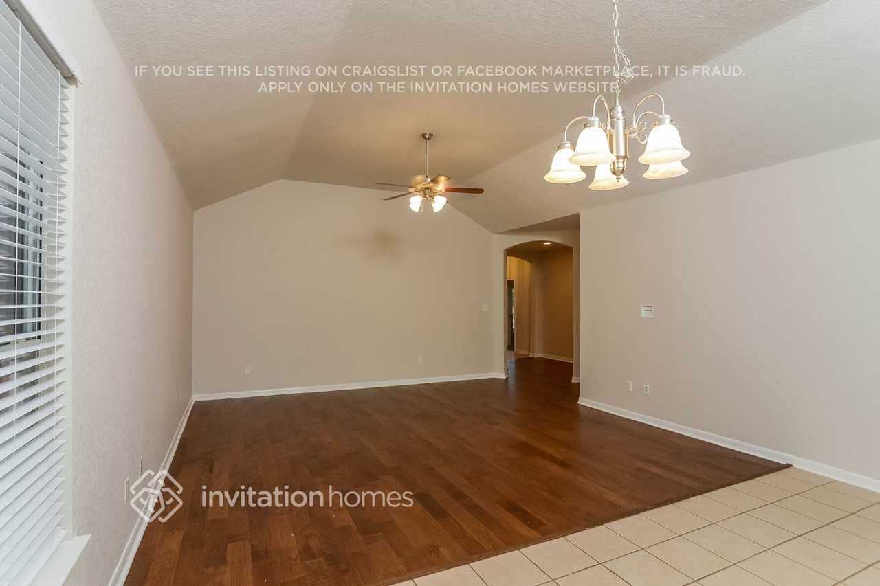 4807 Barboli - Photo 2 of 15