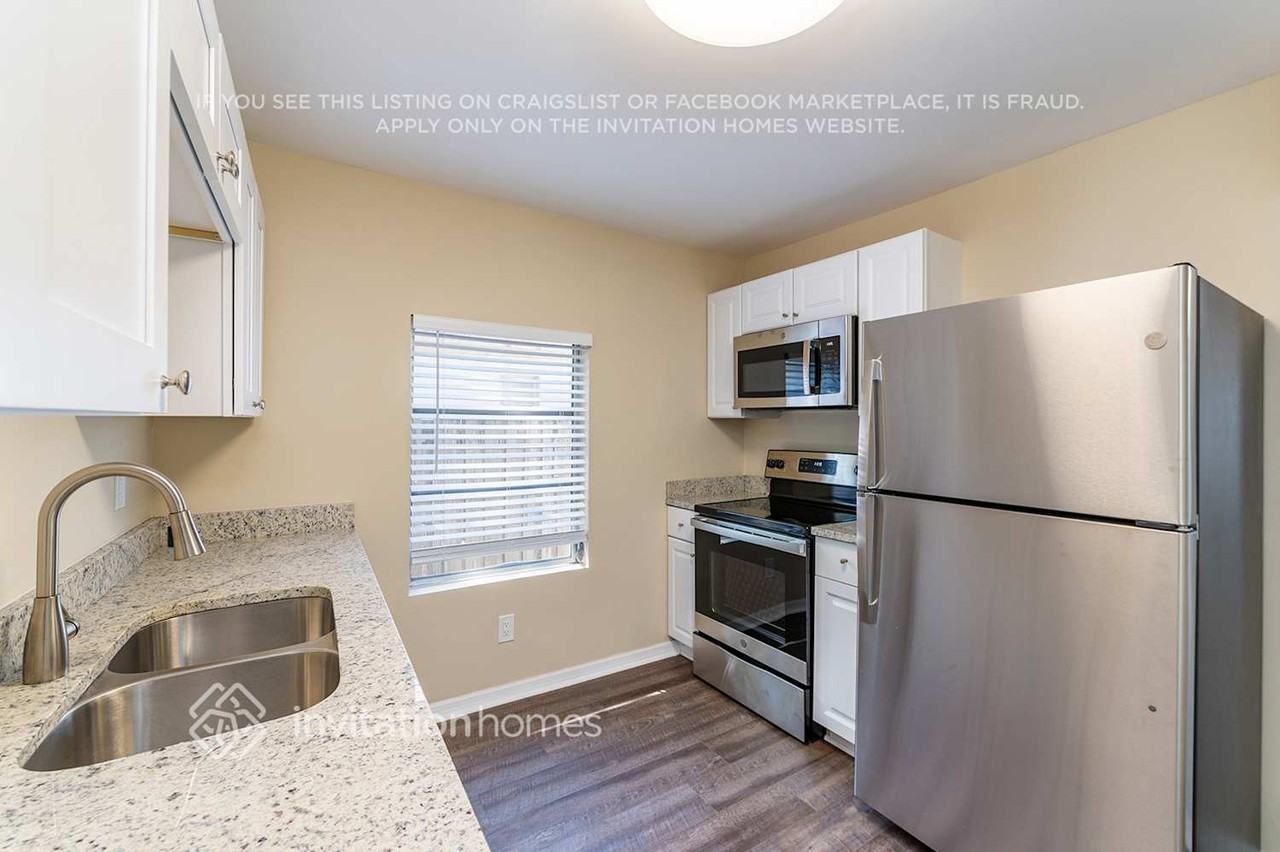 1921 48th St S - Photo 7 of 19