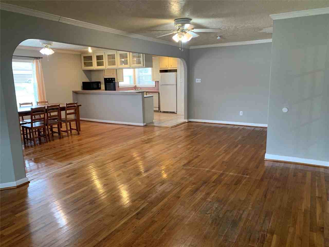 5055 W Bellfort Ave - Photo 7 of 31