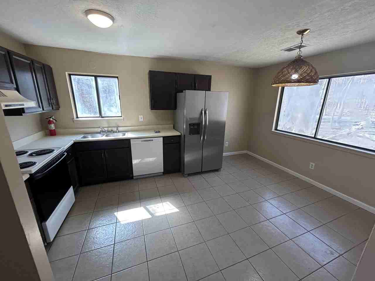 313 Keswick Ave - Photo 2 of 19