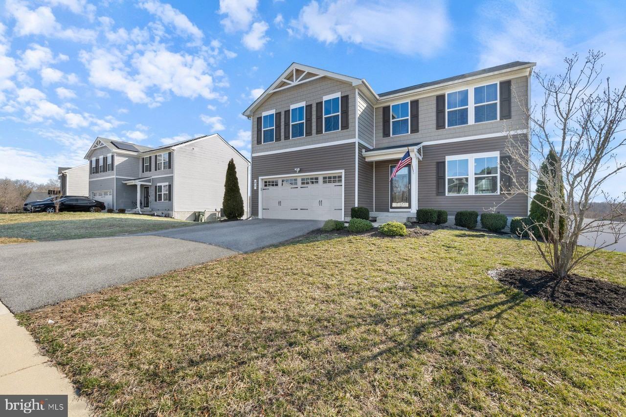 21 Willow Woods Dr - Photo 2 of 37