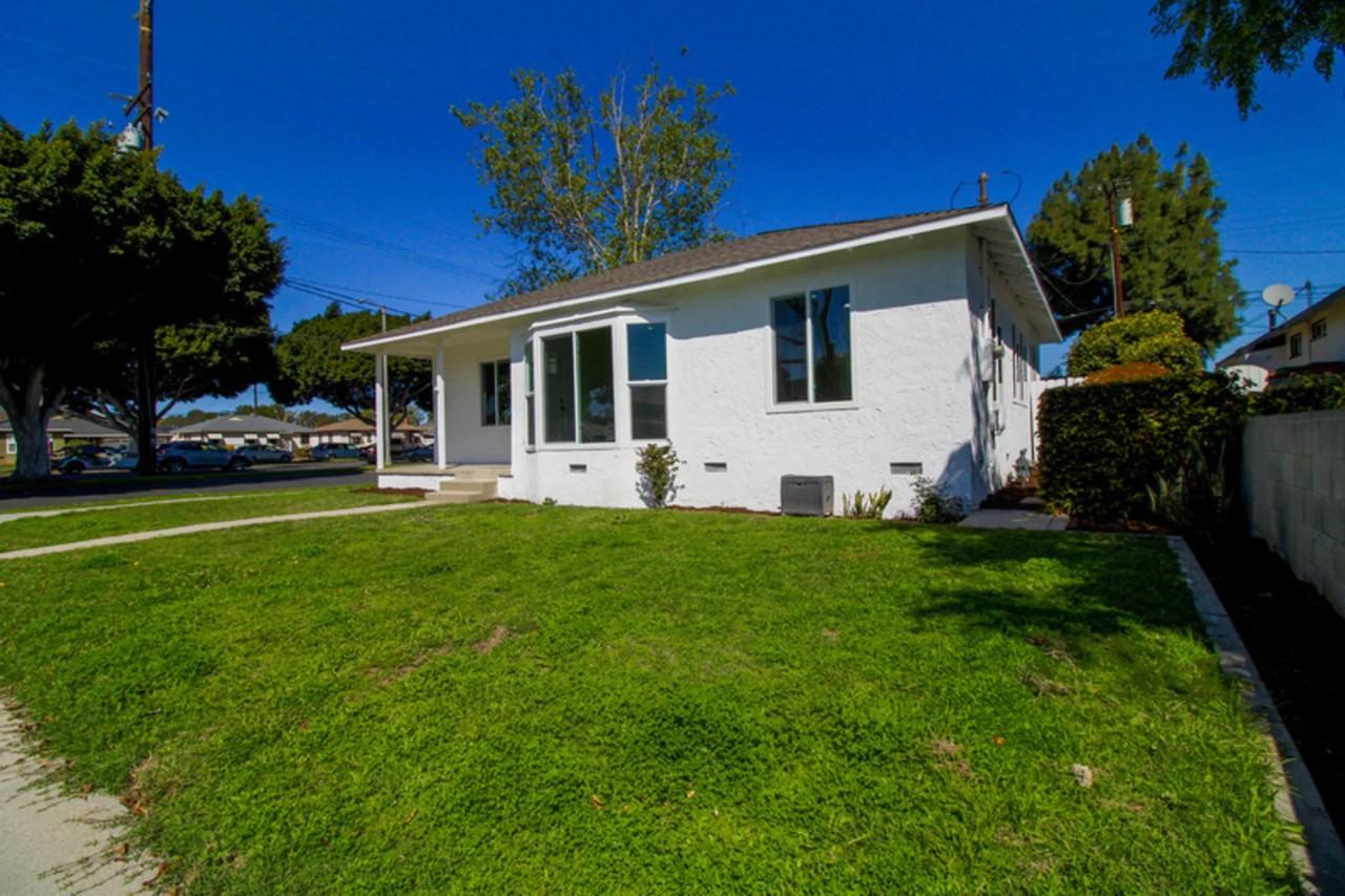 5903 Deerford St - Photo 2 of 23