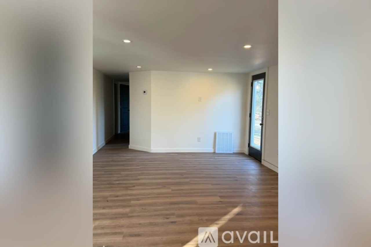 152 Webb Heights Cir - Photo 3 of 25