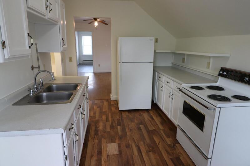 310 Main Ave - Photo 3 of 29