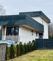 featured image of 2318 Wallace Ave