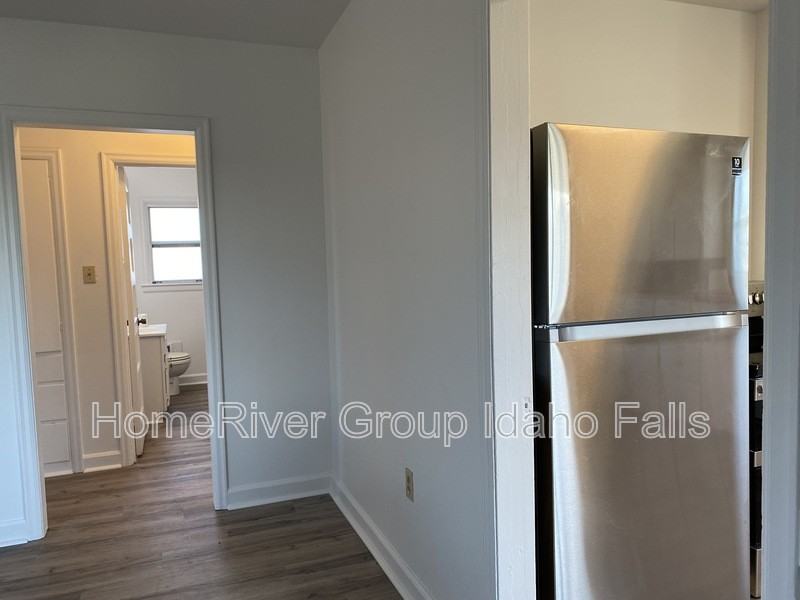 777 Ne - Photo 3 of 19