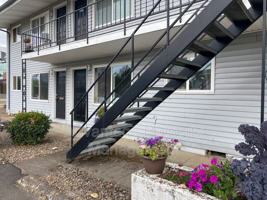 featured image of 365 Jackson St W #9